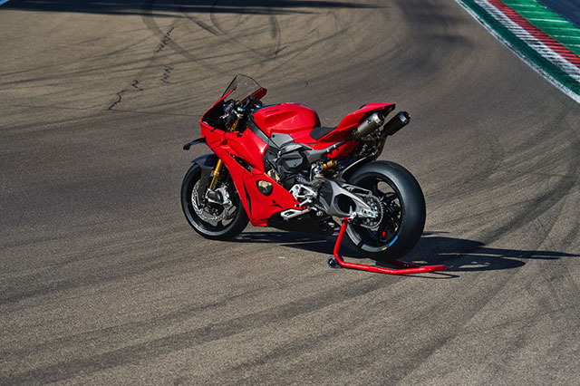 杜卡迪全新Panigale V4正式上市