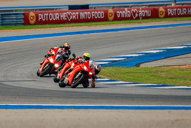 杜卡迪全新Panigale V4正式上市