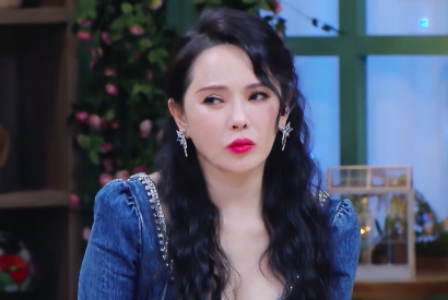 秦昊伊能静怎么好上的？