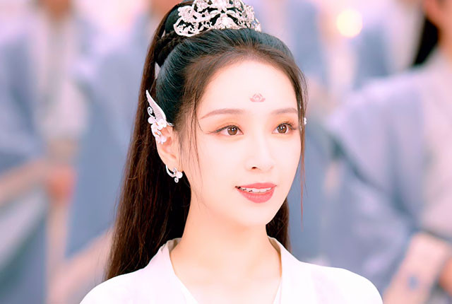彭必瑶