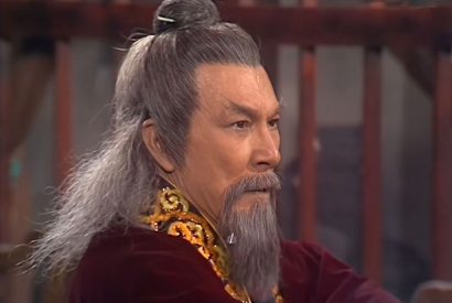 石坚个人资料简介