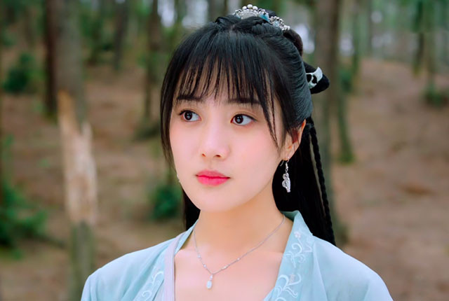 王梓薇